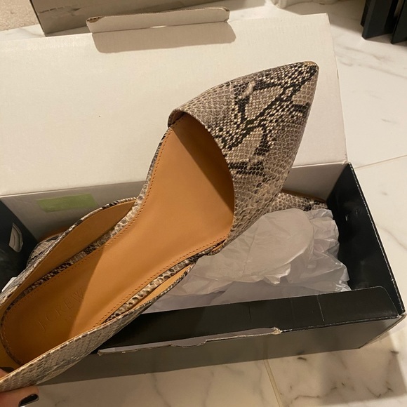Shoes - NIB J.Crew Pointy Toed Flat - size 12